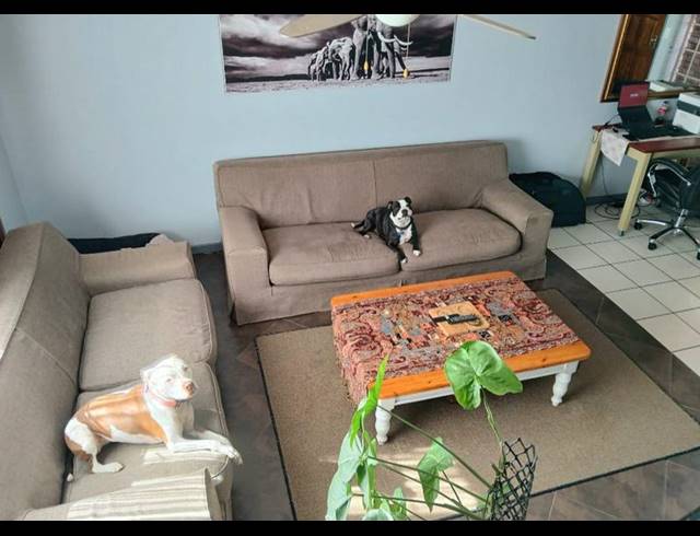 2 BEDROOM TOWNHOUSE FOR SALE IN ANNLIN